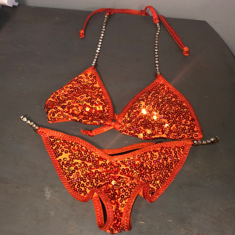 Competition bikini set